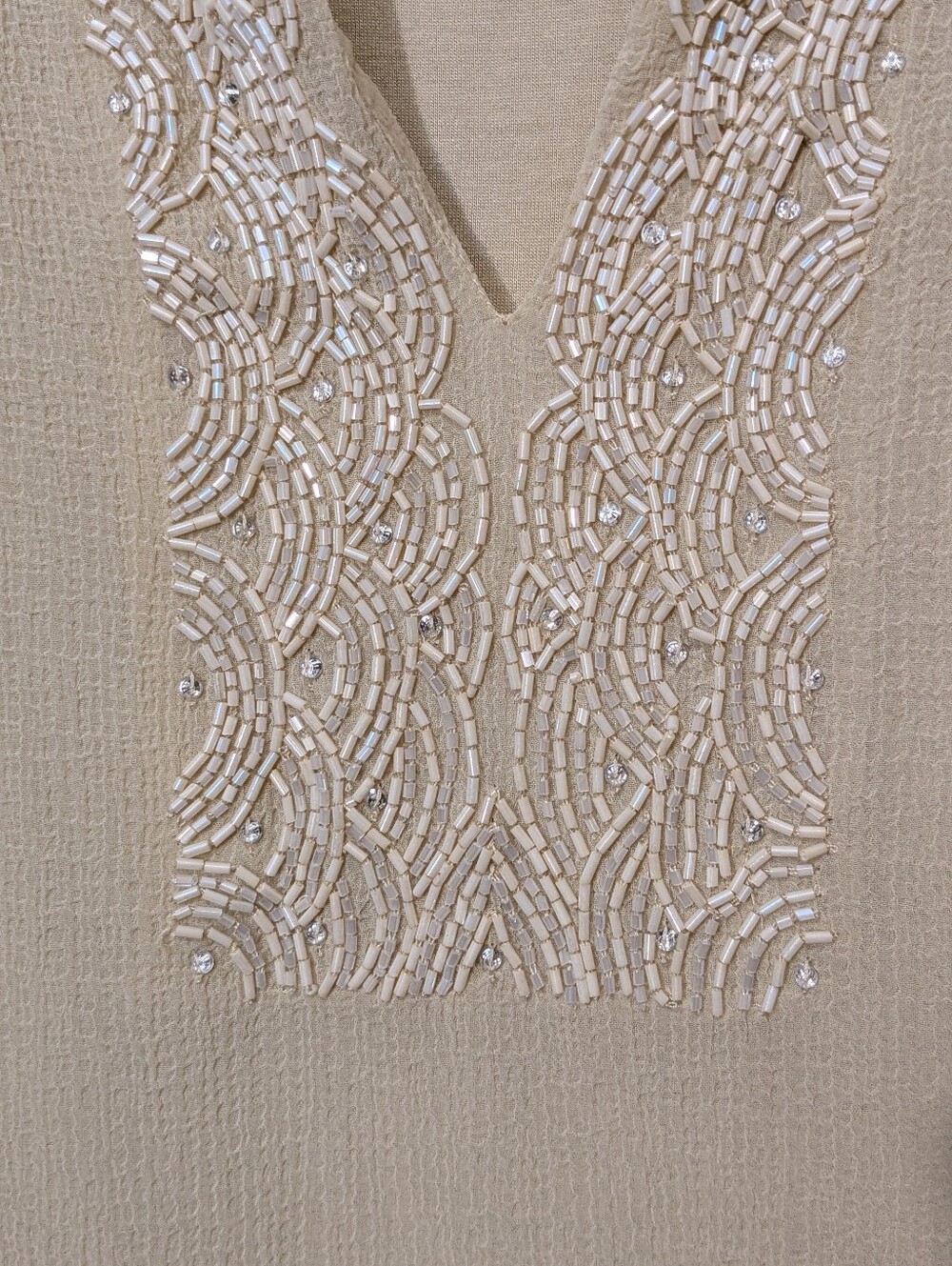 Chico's Drama Embellished Tunic Cashew Cream Beige LS Blouse Sz 0/Sm Boho Flowy - Picture 3 of 16